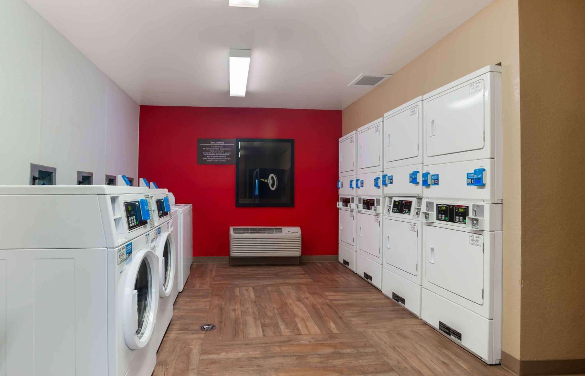 Extended Stay America Suites - San Diego - Hotel Circle Екстер'єр фото