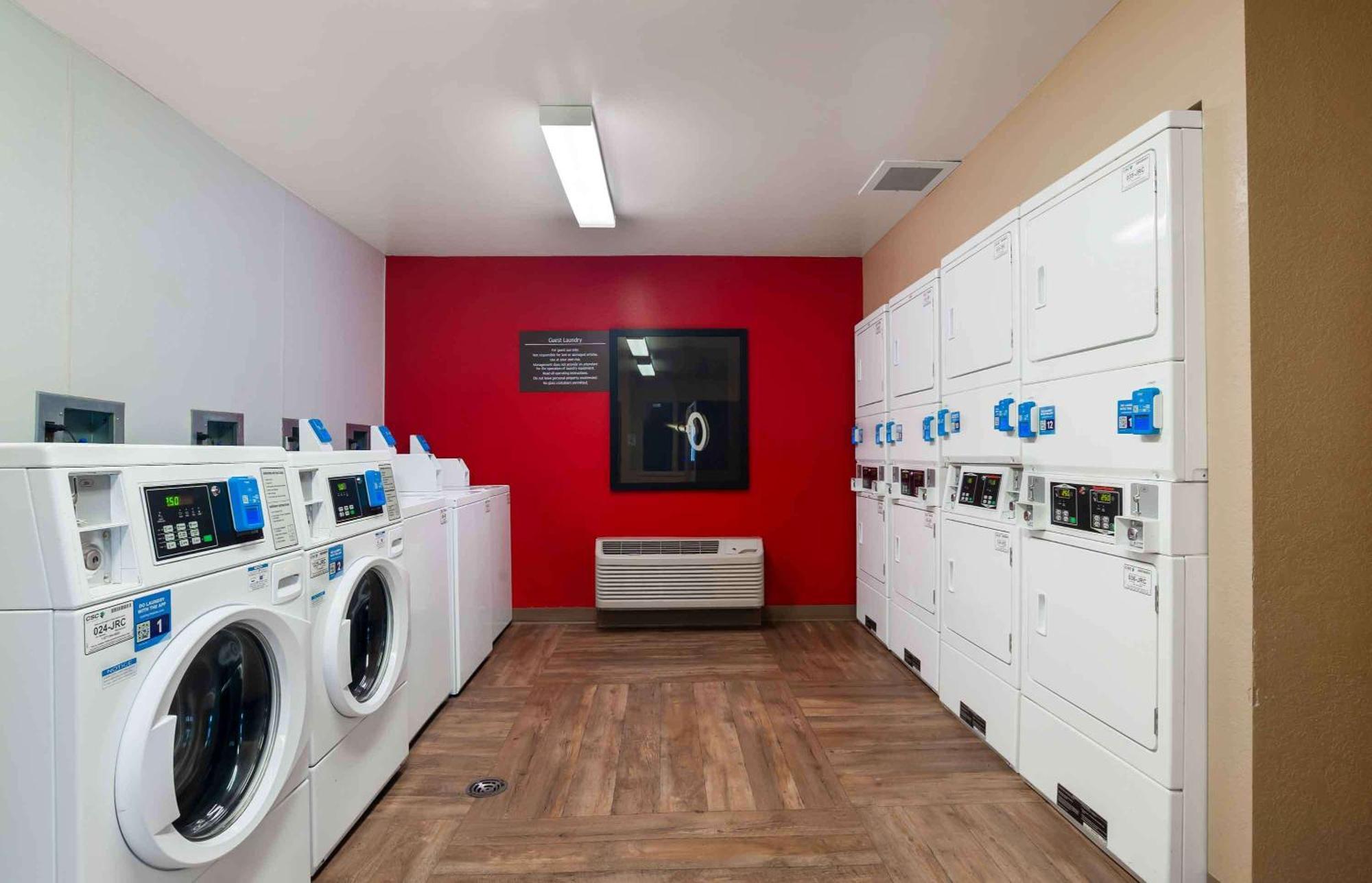 Extended Stay America Suites - San Diego - Hotel Circle Екстер'єр фото